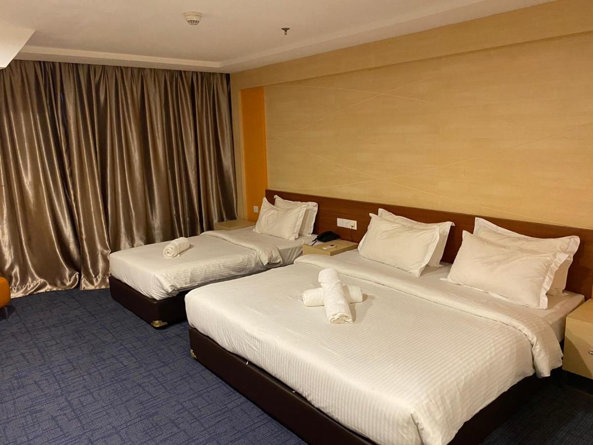 De Palma Hotel Shah Alam Dış mekan fotoğraf
