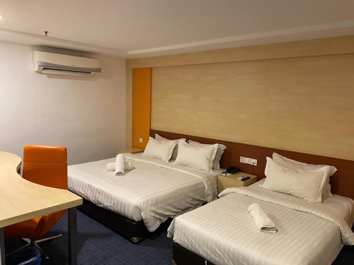De Palma Hotel Shah Alam Dış mekan fotoğraf