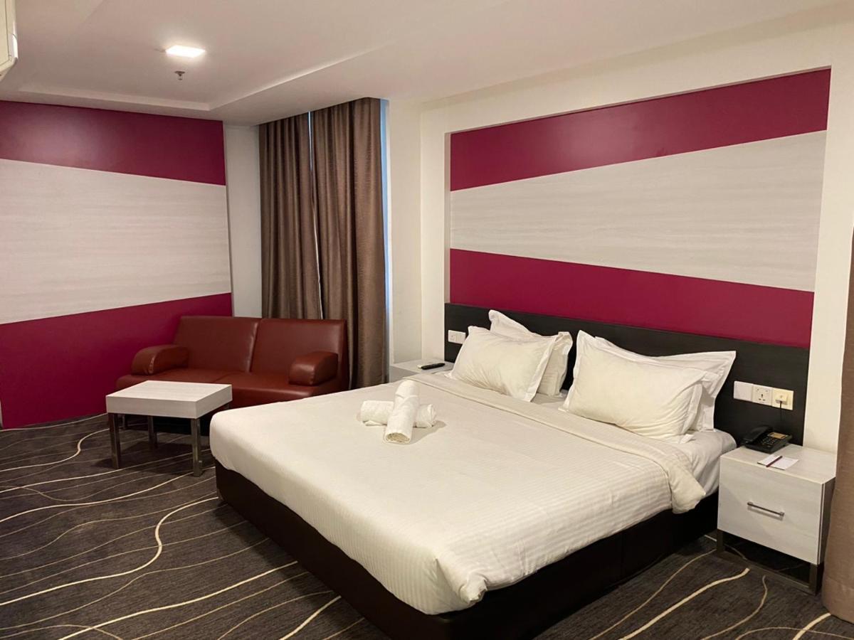 De Palma Hotel Shah Alam Dış mekan fotoğraf