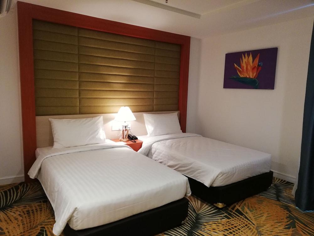 De Palma Hotel Shah Alam Dış mekan fotoğraf