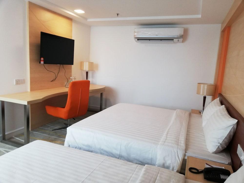 De Palma Hotel Shah Alam Dış mekan fotoğraf