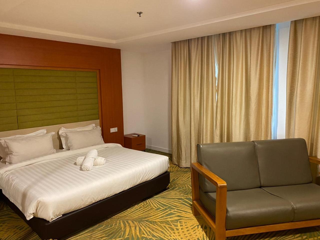 De Palma Hotel Shah Alam Dış mekan fotoğraf