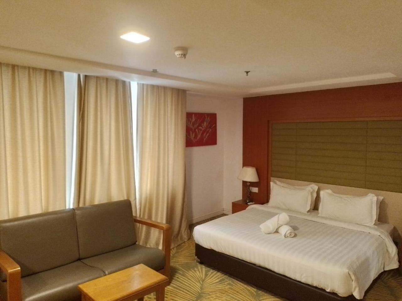 De Palma Hotel Shah Alam Dış mekan fotoğraf